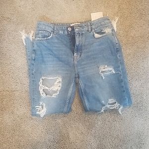 High waisted distressed boyfriend Jean's